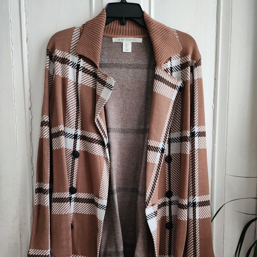 Plaid Button up Womns Cardigan Jacket Size large